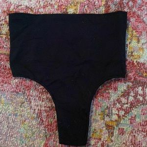 Skims core control thong large/xtra large NWOT